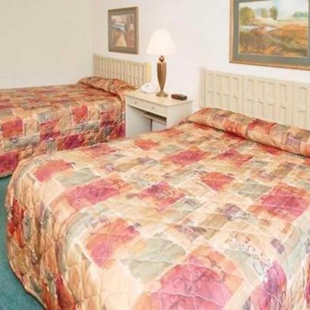 Econo Lodge Corinth Экстерьер фото